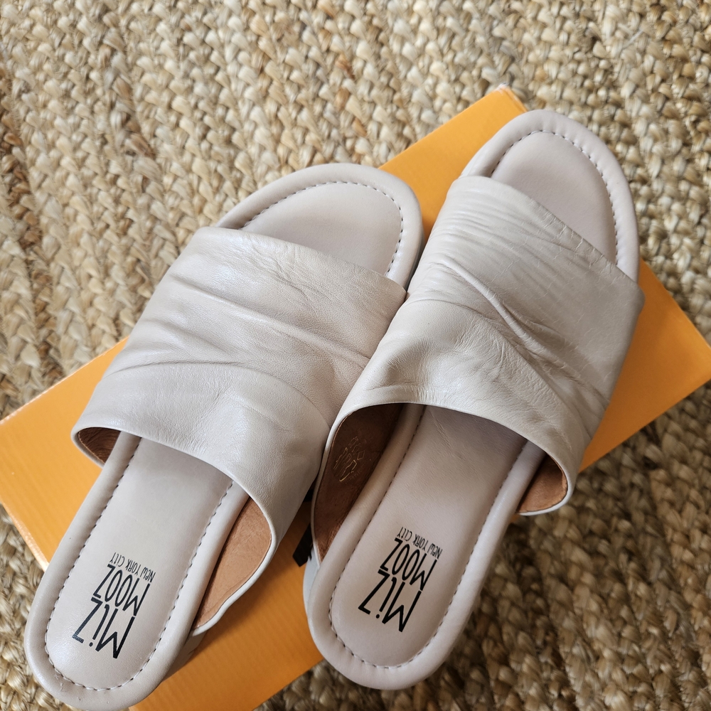 Miz Mooz Claribel Women's Cream Slide Sandals